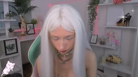 Katia  online show from 10/29/25, 06:26