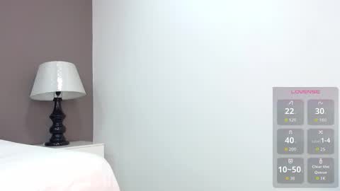 Katia Foster online show from 11/12/25, 12:16