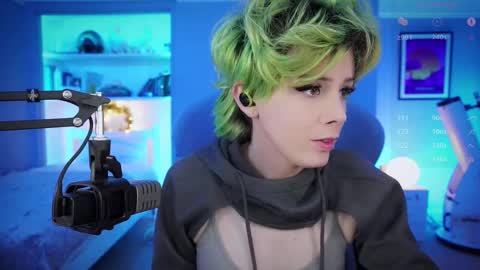 Snapshot of katie_cutie_ts chatting on 03/11/25, 05:13 Katie online show from 03/11/25, 05:13