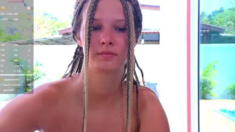 Katie online show from 03/05/25, 06:33