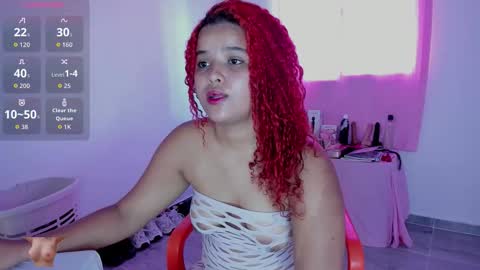 katie_perry18 online show from 10/26/25, 06:03