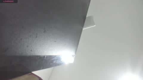 katita online show from 11/08/25, 12:00