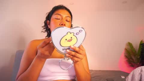 Follow me on instagram and twitter as correaktnees online show from 11/03/25, 07:09