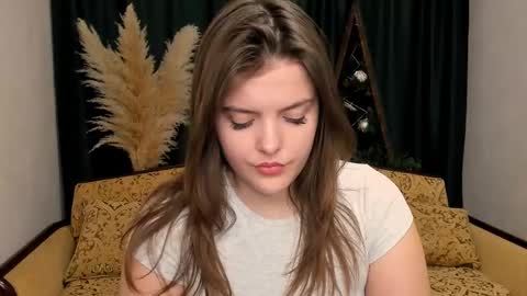 Snapshot of katnotcat chatting on 02/03/25, 03:59 katnotcat online show from 02/03/25, 03:59