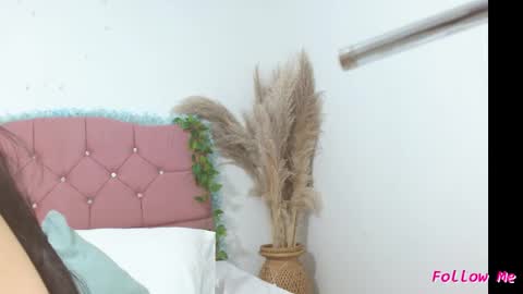 Snapshot of katriana_sex chatting on 01/15/25, 11:30 Katriana online show from 01/15/25, 11:30