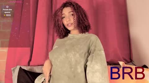 Snapshot of katrinaa_ricci chatting on 02/13/25, 05:16 Katrina Ricci online show from 02/13/25, 05:16