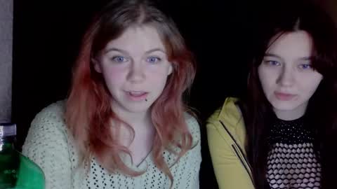 katrine_ine online show from 10/24/25, 08:16