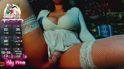 KatrineDenev online show from 01/07/25, 10:41