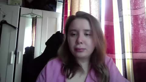 Snapshot of katrinpassion chatting on 10/03/25, 02:03 KatrinPassion online show from 10/03/25, 02:03