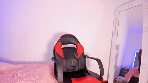 Katriona online show from 10/31/25, 11:50