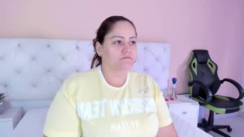 Katte online show from 10/06/25, 01:19