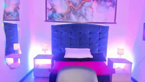 Snapshot of kattexxx chatting on 09/09/25, 04:12 kattexxx online show from 09/09/25, 04:12