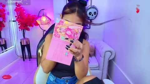 Snapshot of katty_rounds chatting on 11/03/25, 12:28 katty_rounds online show from 11/03/25, 12:28