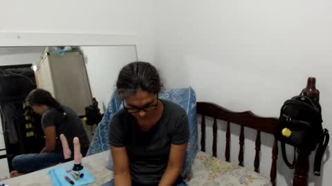 Snapshot of kattydirty144 chatting on 02/10/25, 10:30 angel online show from 02/10/25, 10:30