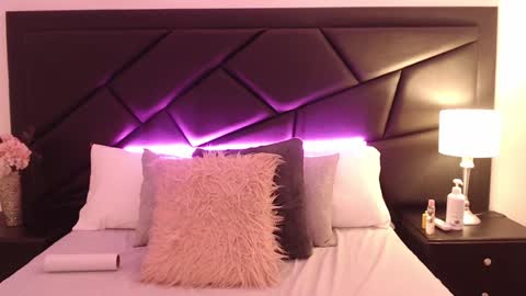 Snapshot of kattyportman chatting on 12/20/24, 07:55 Katty online show from 12/20/24, 07:55