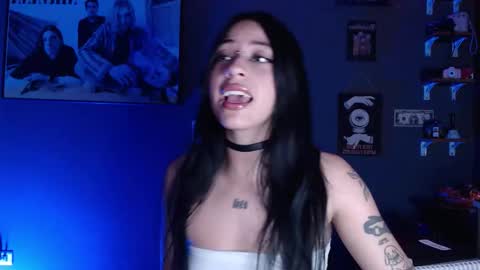      online show from 11/04/25, 11:59