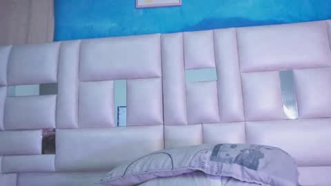 Snapshot of katy_rios_ chatting on 02/11/25, 12:05 Katy online show from 02/11/25, 12:05