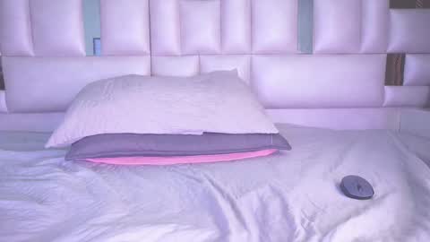 Snapshot of katy_rios_ chatting on 03/04/25, 03:59 Katy online show from 03/04/25, 03:59