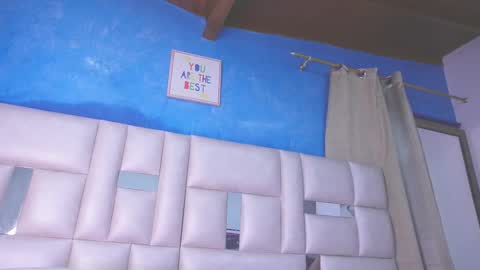 Snapshot of katy_rios_ chatting on 03/10/25, 11:53 Katy online show from 03/10/25, 11:53