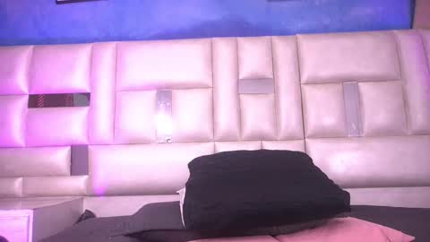 Snapshot of katy_rios_ chatting on 09/19/25, 11:55 Katy online show from 09/19/25, 11:55