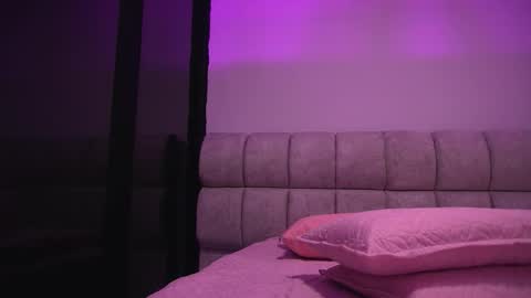 Snapshot of katy_rios_ chatting on 11/05/25, 11:54 Katy online show from 11/05/25, 11:54