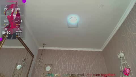 Snapshot of katybrowns chatting on 10/21/25, 07:03 KATY online show from 10/21/25, 07:03