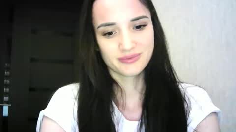 Snapshot of katymixxx chatting on 10/26/25, 07:58 katymixx online show from 10/26/25, 07:58