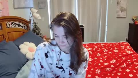 Snapshot of katynowhere chatting on 12/02/24, 09:06 Katy online show from 12/02/24, 09:06