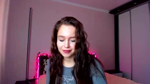 Stesha online show from 11/19/25, 03:50