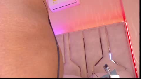 Snapshot of kayabrowns chatting on 11/08/25, 02:06 Susan online show from 11/08/25, 02:06