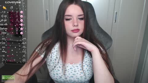 Snapshot of kayacherry chatting on 12/15/24, 08:47 Alice online show from 12/15/24, 08:47