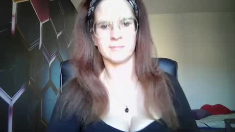 Snapshot of kayalips chatting on 09/21/25, 02:19 KayaLips online show from 09/21/25, 02:19