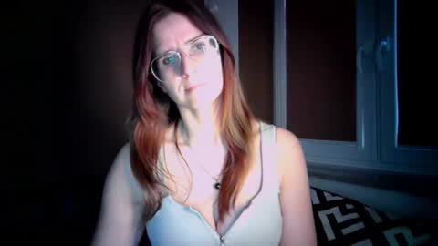 Snapshot of kayalips chatting on 10/15/25, 03:34 KayaLips online show from 10/15/25, 03:34