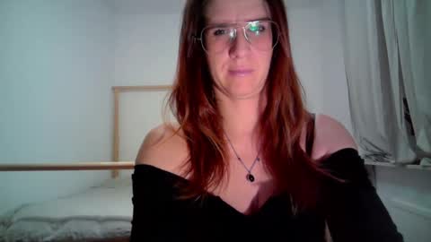 Snapshot of kayalips chatting on 10/25/25, 08:25 KayaLips online show from 10/25/25, 08:25