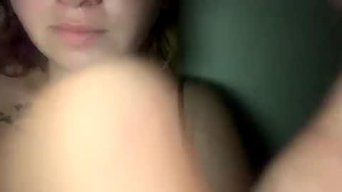 Snapshot of kaylastearsman chatting on 02/15/25, 01:27 kaylastearsman online show from 02/15/25, 01:27