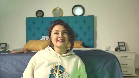 KAYLA  Damian online show from 02/13/25, 05:37