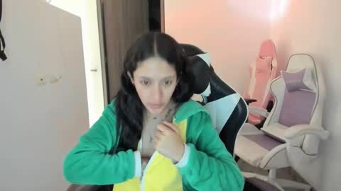 kaylie online show from 10/06/25, 11:07