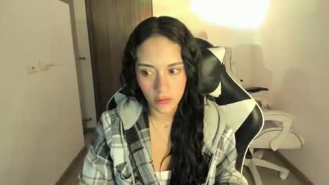 kaylie online show from 10/09/25, 02:31