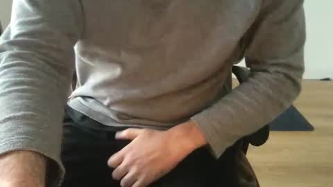 Snapshot of kaywolf89 chatting on 02/17/25, 09:46 Neon online show from 02/17/25, 09:46