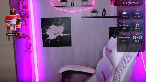 kayworl online show from 11/20/25, 06:02