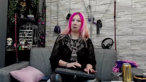 Snapshot of kaziaswart chatting on 12/13/24, 05:38 Miss Kazia online show from 12/13/24, 05:38