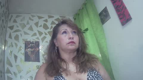 Snapshot of kazsandrah chatting on 01/11/25, 10:07 KAZSANDRAH online show from 01/11/25, 10:07