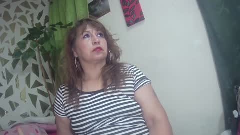 Snapshot of kazsandrah chatting on 01/12/25, 01:11 KAZSANDRAH online show from 01/12/25, 01:11