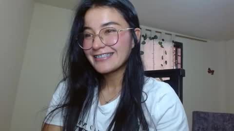 Snapshot of kazumi6 chatting on 10/28/25, 07:38 KAZUMI online show from 10/28/25, 07:38