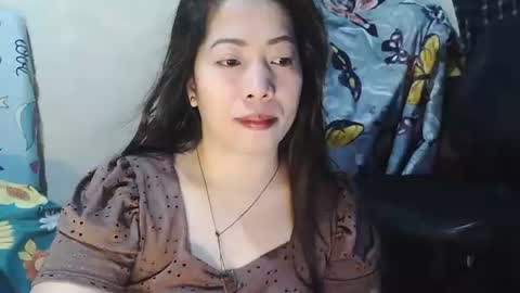 Kazzandra online show from 10/18/25, 08:09