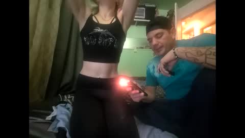 kbear10185 online show from 12/05/25, 01:31