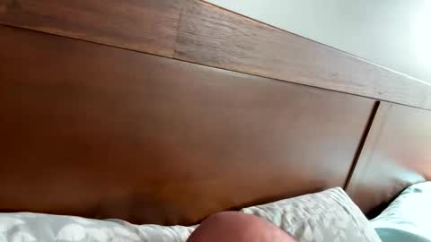 kcdad0001 online show from 09/21/25, 02:40