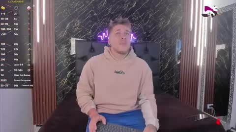 Keane online show from 10/28/25, 12:09