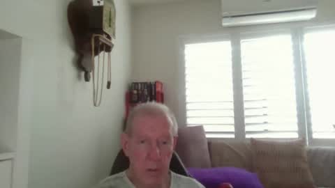 Snapshot of keespley chatting on 10/14/25, 02:56 keespley online show from 10/14/25, 02:56