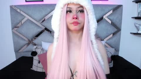 Keidy Monday to Saturday from 200 pm to 810pm  UTC-5 Colombia Time online show from 12/17/24, 07:15